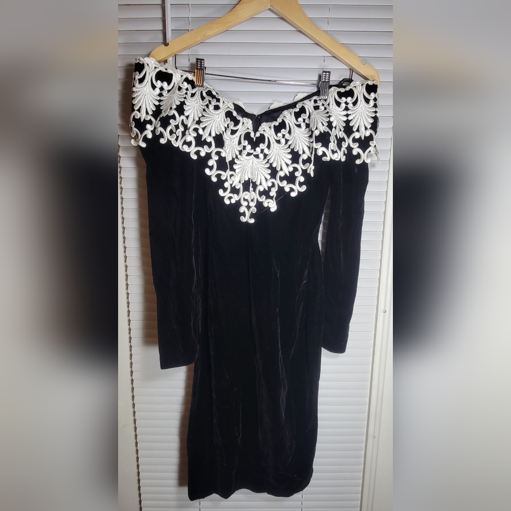 Scott McClintock Black Velvet Dress with White Lace